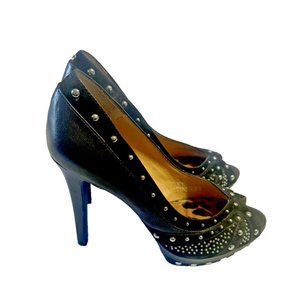 Gianni Bini leather studded peep toe high heels - size 5.5